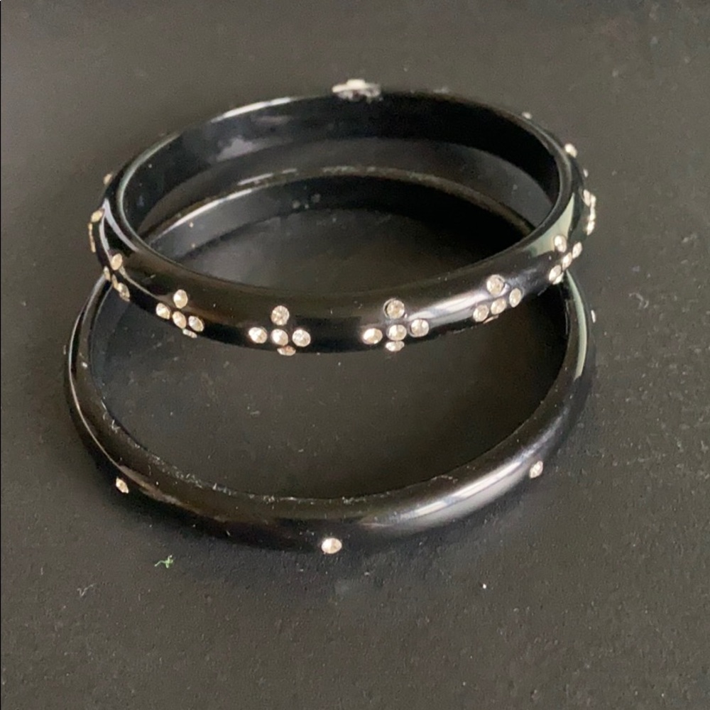 Bracelets - Picture 2 of 5